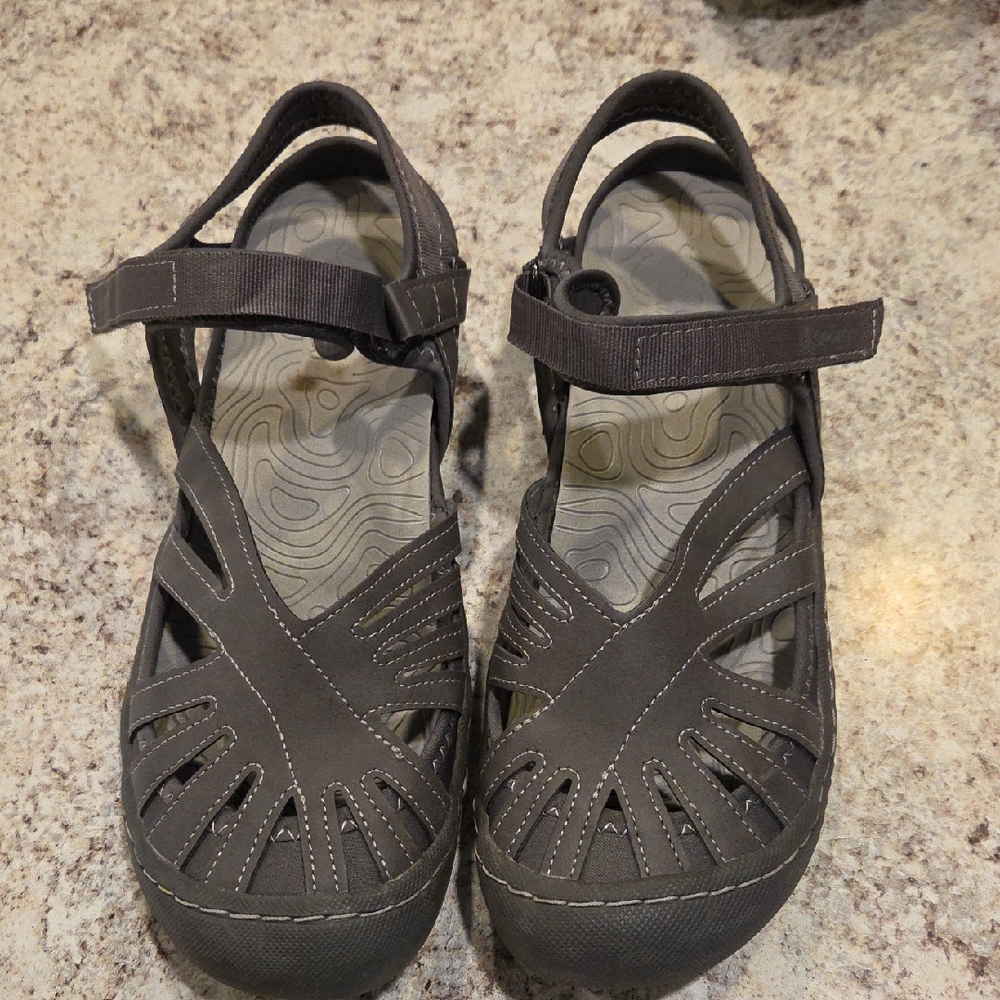 Jambu Women's Closed-Toe Comfort Sandals - Gray